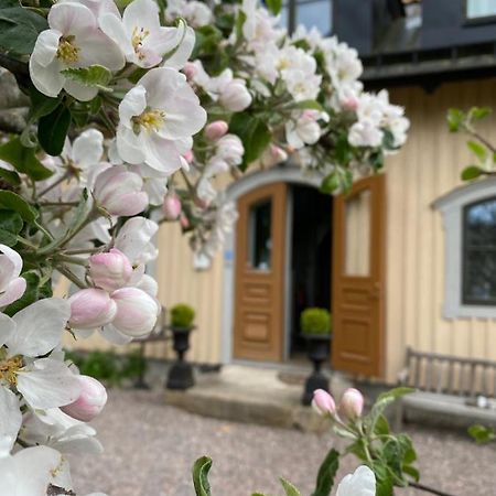 Runnvikens Pensionat Tystberga Eksteriør bilde
